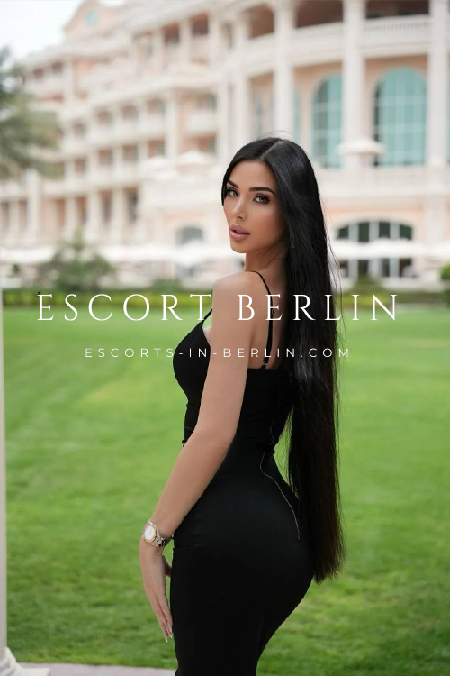 Arabic Escort Lady in Berlin